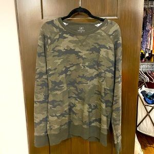 Unisex camouflage crew neck sweatshirt